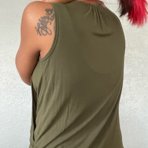 Size S - Olive Green Maternity / Breastfeeding Tank Top 🖤 - Picture 4 of 4